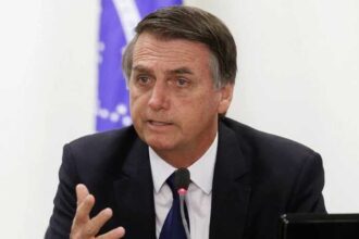 Em mensagens general diz que Bolsonaro teria negado pedido para.jpg