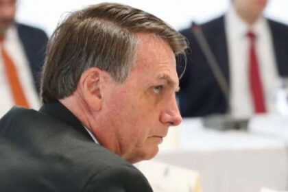 GENIAL: Bolsonaro usa postagem de Tebet para desmascarar governo Lula