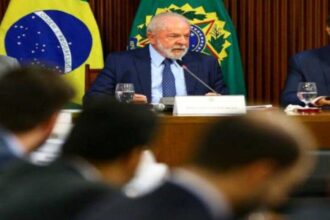 Incertezas Fiscais derrubam confianca JP Morgan rebaixa Brasil no Mercado.jpg