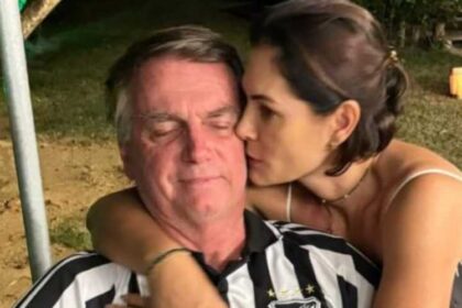 Michelle publica foto romantica com Bolsonaro e se declara.jpg