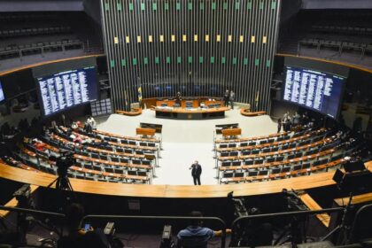 PEC do aborto proposta que restringe aborto legal no pais.jpg