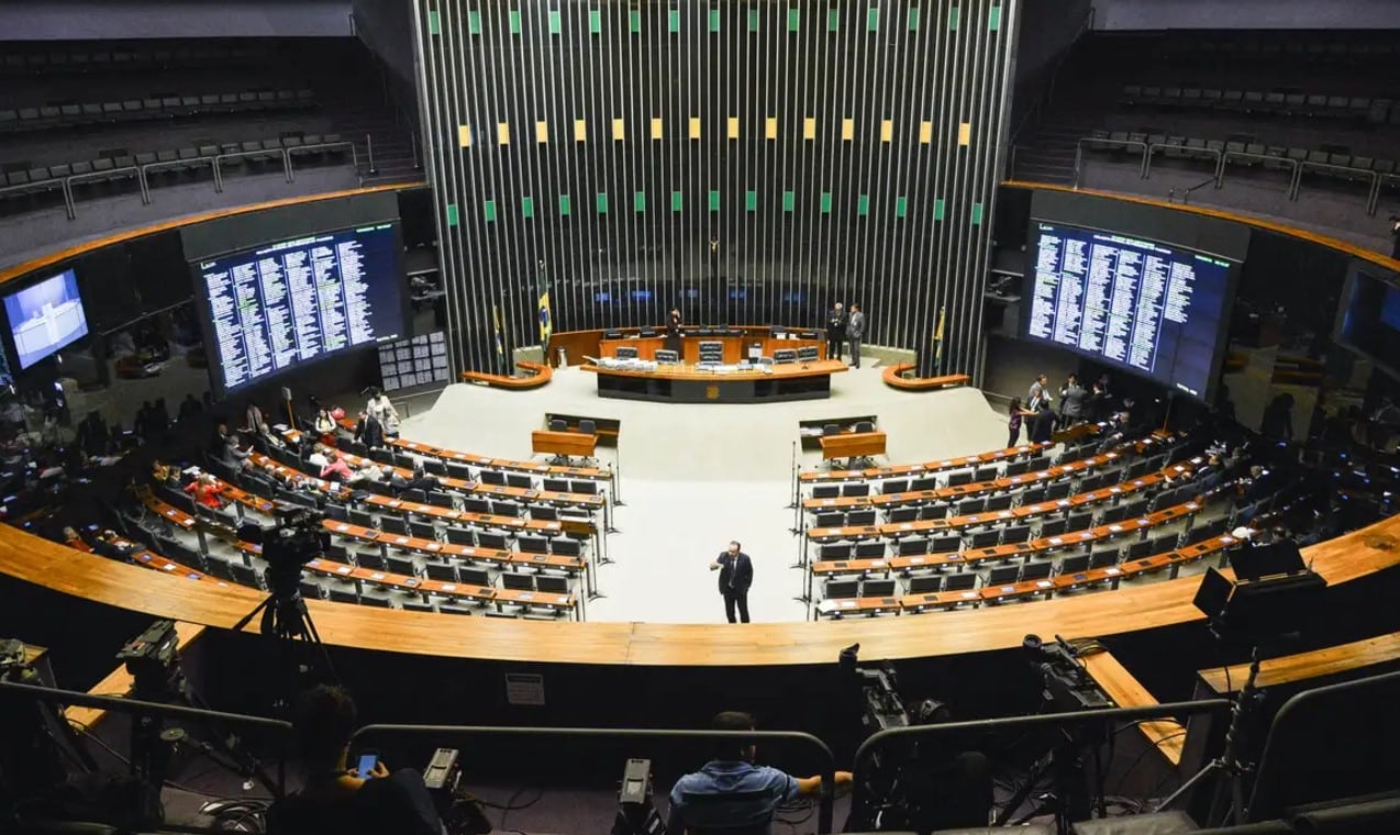 PEC do aborto proposta que restringe aborto legal no pais.jpg