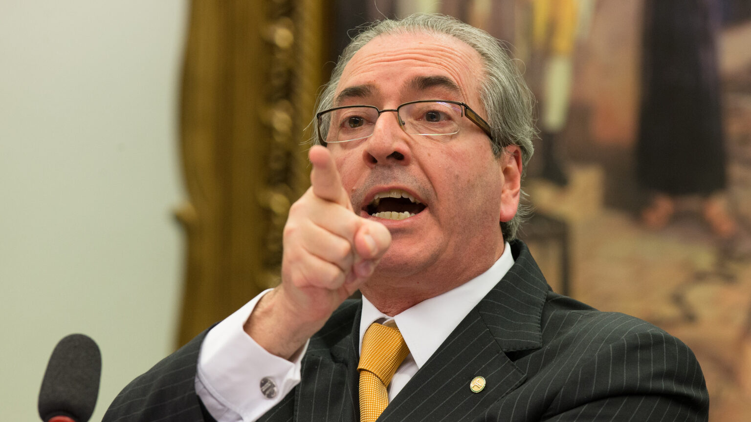 PT e Eduardo Cunha Tensao Persistente e PEC Antiaborto.jpg