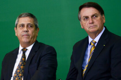 plano-de-execucao-de-lula-e-alckmin-foi-discutido-na-casa-de-braga-netto-general-braga-netto-e-bolsonaro-marcelo-camargo-agencia-brasil-tvt-news