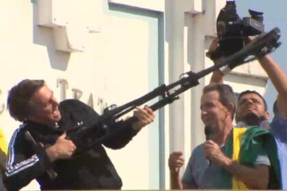 sabemos-como-superar-isso-bolsonaro-preso-foto-reproducao-tvt-news