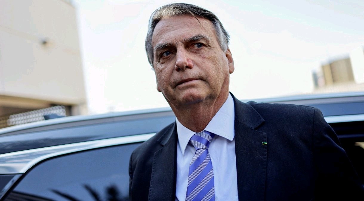 Saiba o que precisa acontecer para Bolsonaro poder ir a.jpg