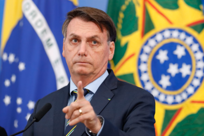 Bolsonaro esclarece reforma de R 900 mil transparencia total e.png