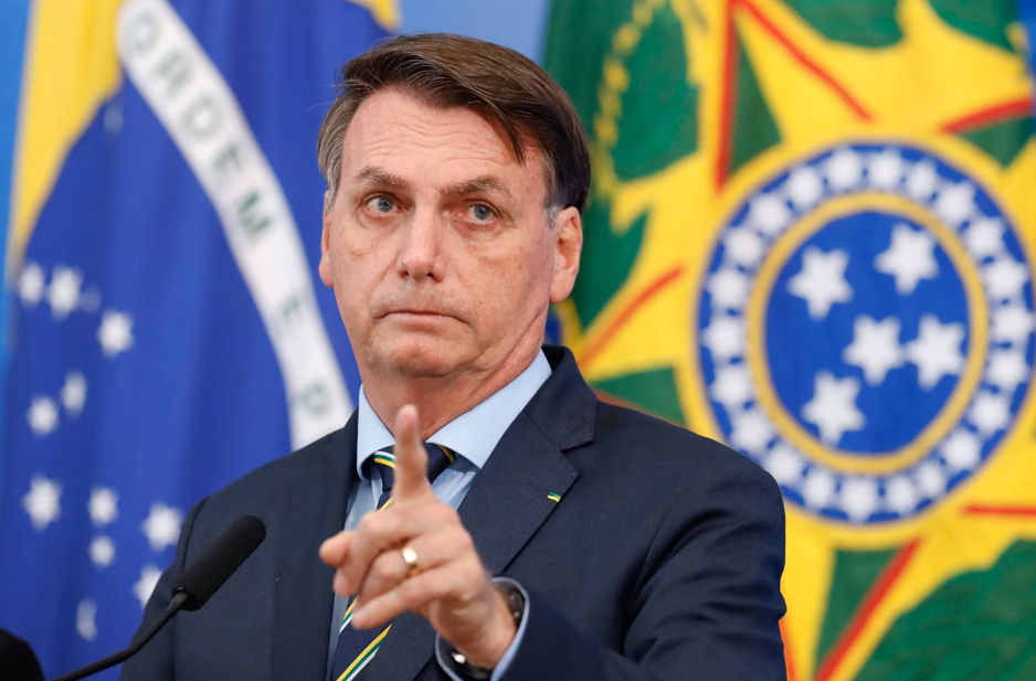 Bolsonaro esclarece reforma de R 900 mil transparencia total e.png