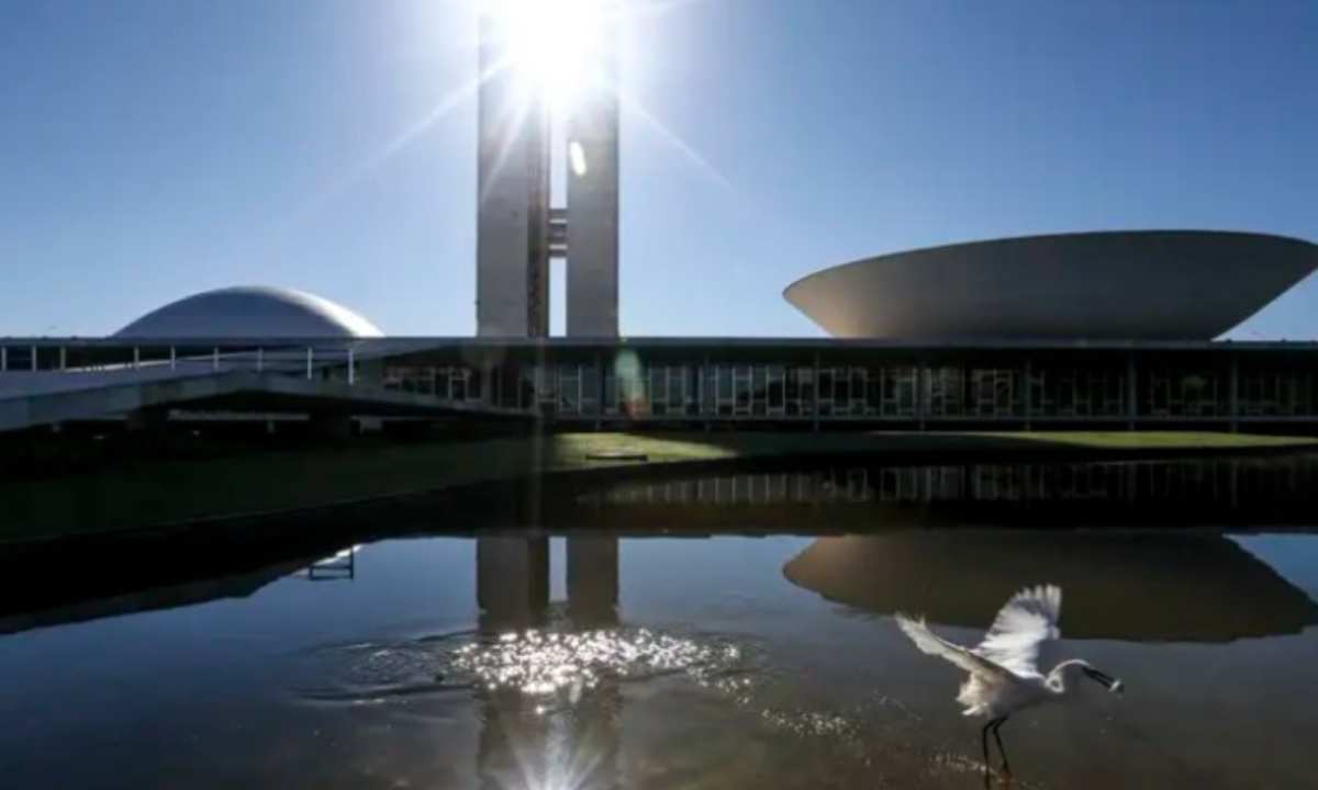 Camara dos Deputados Aprova projeto do PT de Taxacao de.jpg