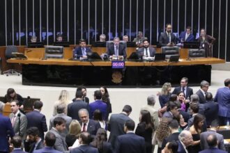 reforma-tributaria-camara-rejeita-mudancas-do-senado-e-aprova-pl-aliquota-padrao-deve-cair-de-2855-para-2784-foto-vinicius-loures-camara-dos-deputados-tvt-news