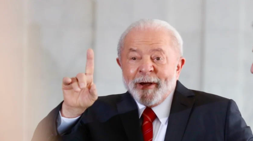 Lula quer resolver a alta do dolar na conversa.png