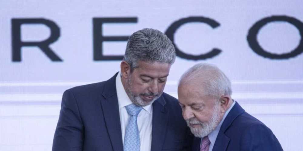 Lula se reune com Lira para falar do bloqueio de.jpg