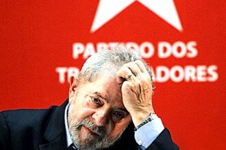 Urgente Lula critica Congresso e admite decadencia do PT.jpg