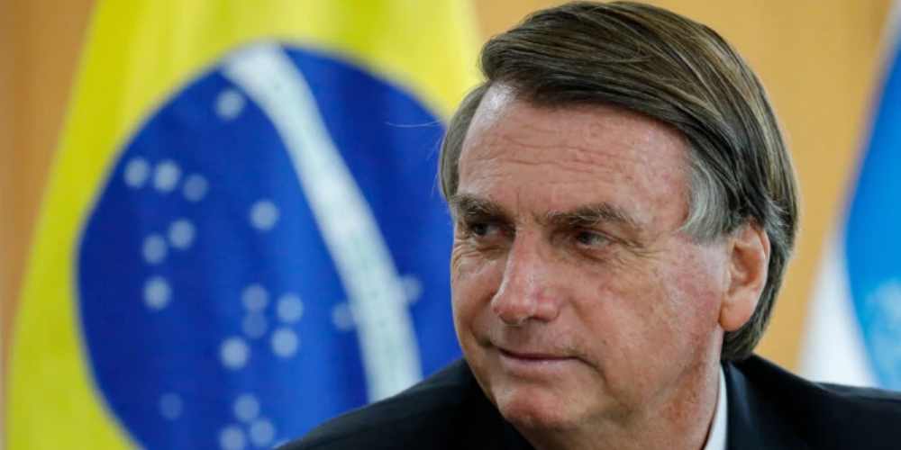 Bolsonaro revela ter enviado a assessoria de Trump parecer do.jpg