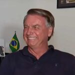 Bolsonaro sorri apos reporter dizer que ‘o povo escolheu o.jpg