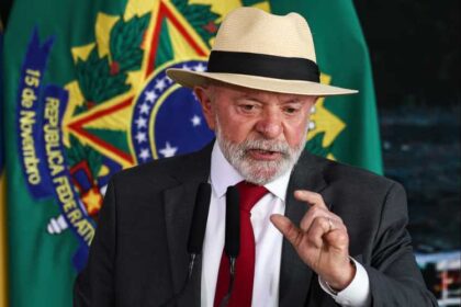 Com inspiracao no Mais Medicos Lula apresenta programa de incentivo.jpg