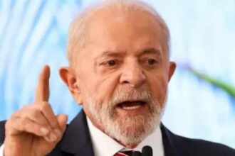Gasto de R 13 Milhao com cortinas no governo Lula.jpg