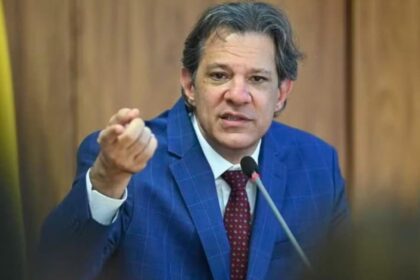 Haddad culpa oposicao por fim da fiscalizacao do Pix Fake.jpg