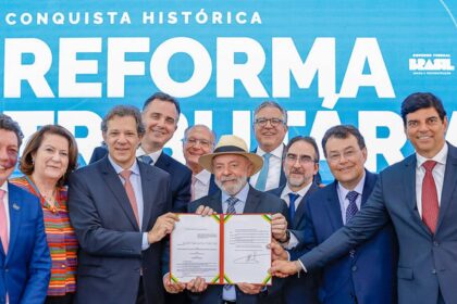 lula-sanciona-regulamentacao-da-reforma-tributaria-sobre-consumo-aprovacao-demonstra-que-democracia-e-a-melhor-forma-de-governanca-disse-lula-foto-ricardo-stuckert-pr-tvt-news