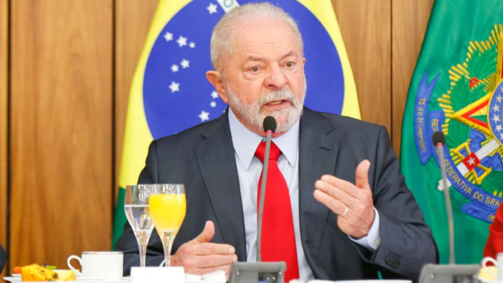 Lula volta ao planalto apos quase um mes afastado.png