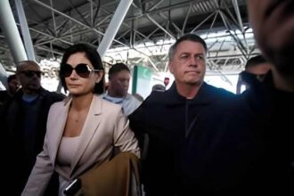 Michelle Bolsonaro aponta perseguicao a Jair Bolsonaro por medo de.jpg