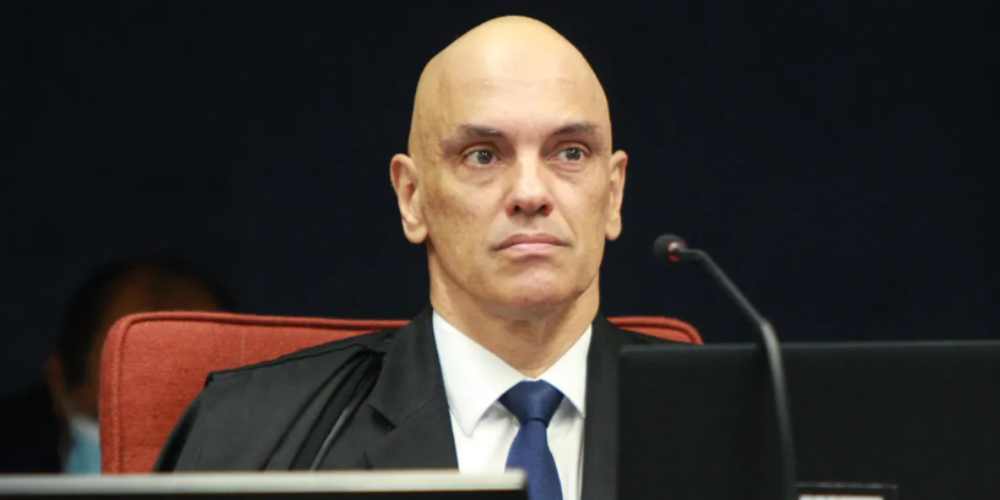 Moraes determina que Bolsonaro apresente convite oficial para posse de.jpg