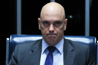 moraes-diz-que-plataformas-continuarao-no-brasil-se-respeitarem-a-lei-alexandre-de-moraes-brasil-e-uma-terra-que-tem-lei-lula-marques-agencia-brasil-tvt-news