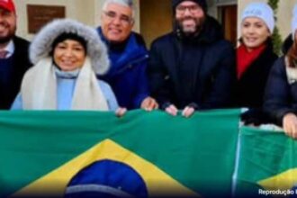 Nos EUA Michelle Bolsonaro participa de marcha antiaborto.jpg