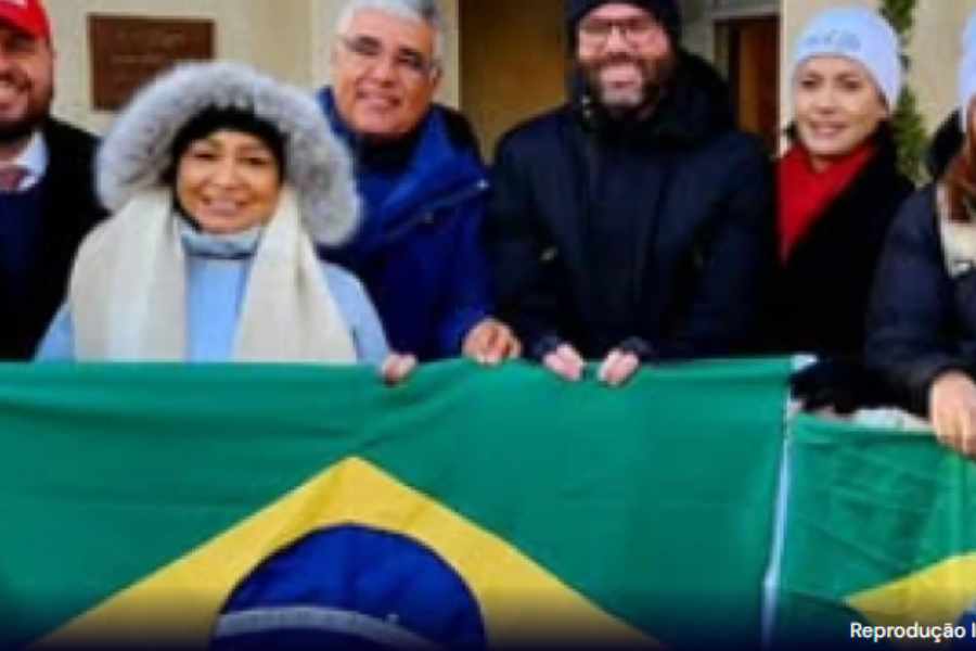 Nos EUA Michelle Bolsonaro participa de marcha antiaborto.jpg