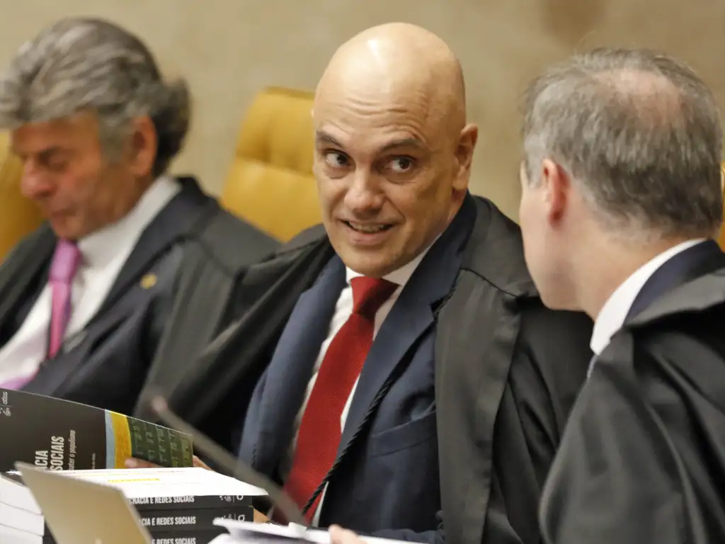 Advogado de Trump diz que STF nao notificou Rumble corretamente.webp.webp