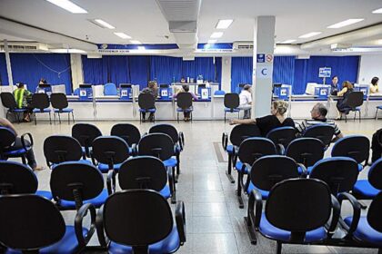 depressao-bancaria-tera-justa-causa-reexaminada-apos-volta-de-auxilio-doenca-abandono-de-emprego-e-presumido-quando-a-pessoa-nao-retornar-ao-servico-no-prazo-de-30-dias-apos-o-fim-do-beneficio-previdenciario-foto-tribunal-superior-do-trabalho-tvt-news