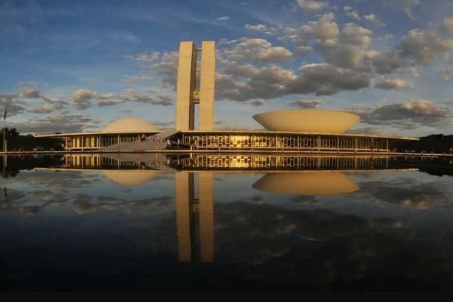 Definicao dos presidentes da Camara e do Senado acontece hoje.jpg