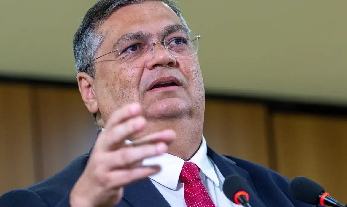 dino-libera-repasse-de-emendas-parlamentares-para-9-entidades-todas-sao-ligadas-as-areas-de-saude-pesquisa-e-educacao-foto-fabio-rodrigues-pozzebom-agencia-brasil-tvt-news