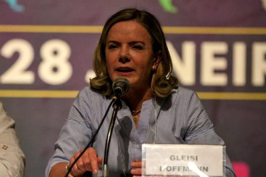 Lula esta preocupado com as pesquisas afirma Gleisi Hoffman.jpg