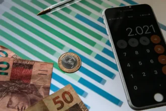 mercado-projeta-inflacao-em-5-58-por-cento-para-2025-pib-fica-em-2-03-por-cento-expectativa-para-taxa-basica-de-juros-foi-mantida-em-15-por-cento-foto-marcello-casal-jr-agencia-brasil-tvt-news