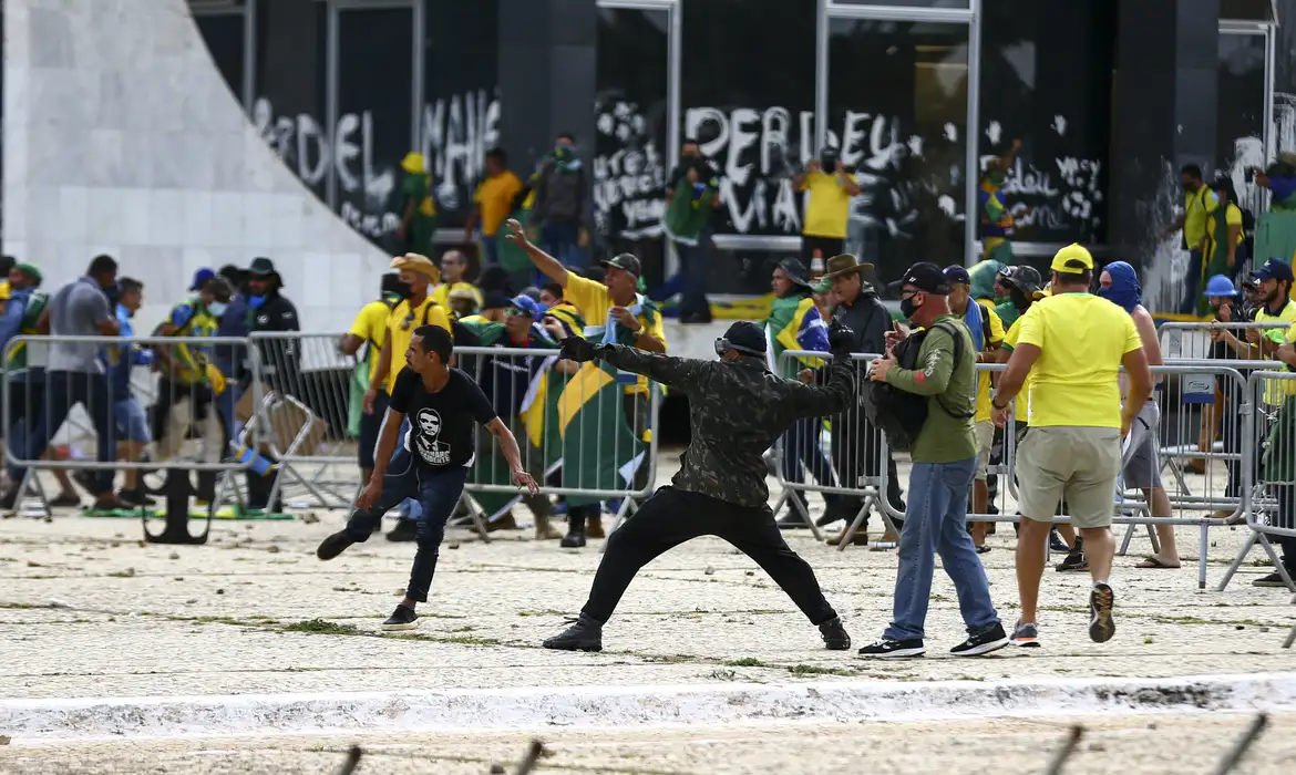 cronologia-do-golpe-conheca-o-roteiro-da-trama-golpista-de-acordo-com-a-pgr-atos-de-8-de-janeiro-foram-etapa-do-plano-iniciado-em-2021-foto-marcelo-camargo-agenciabrasil-tvt-news