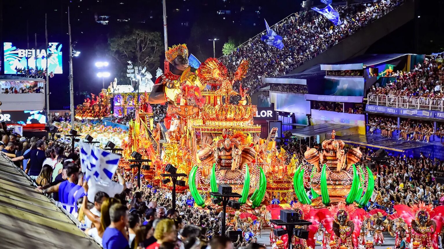 Beija Flor e campea do Carnaval do Rio de Janeiro em.jpg