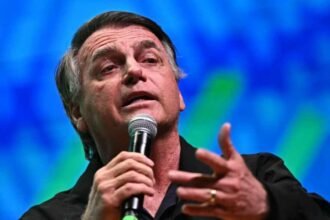 Bolsonaro ironiza suposto golpe Tramei com o Pateta e o.jpg