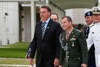 Defesa de Bolsonaro pede para anular depoimento de Mauro Cid.jpg