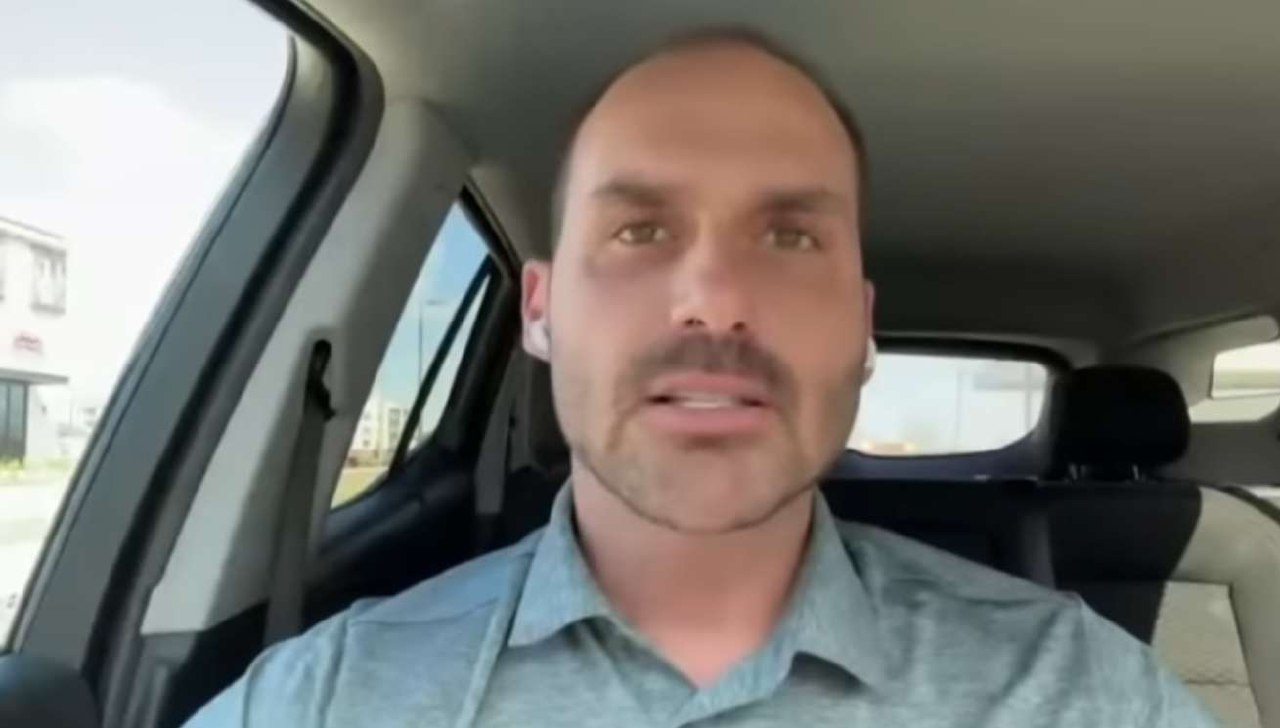 Eduardo Bolsonaro revela a unica condicao que o fara voltar.jpg