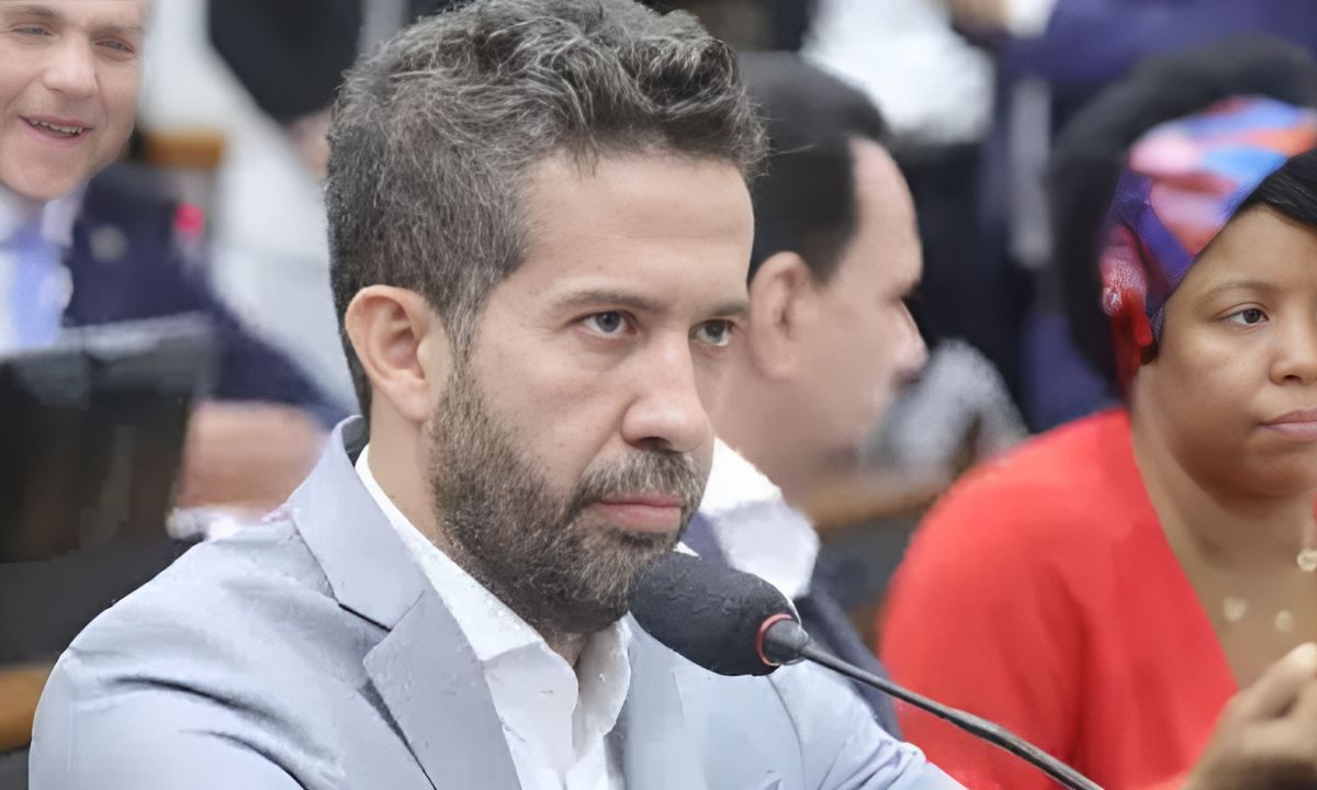 ‘Rachadinha Janones admite irregularidade e fecha acordo para escapar de.jpg