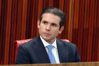 A TRAICAO DE MOTTA Hugo Motta articula com partidos isolar.jpg