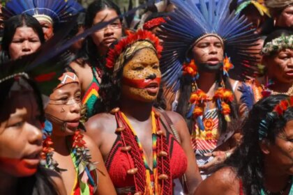 acampamento-terra-livre-vai-receber-ate-8-mil-indigenas-em-brasilia-liderancas-indigenas-dos-nove-paises-da-bacia-amazonica-sao-esperadas-foto-fabio-rodrigues-pozzebom-abr-tvt-news