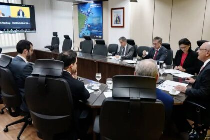 Alckmin e ministro chines tratam de comercio em videoconferencia.jpg
