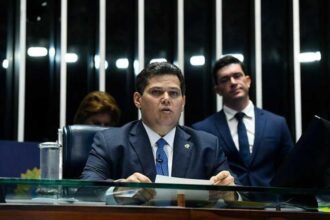 Alcolumbre diz que Senado pode analisar projeto para reduzir penas.jpg