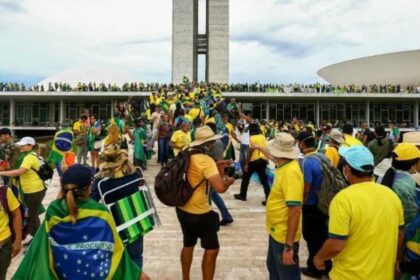 Anistia familiares cogitam greve de fome para pressionar Hugo Motta.jpg