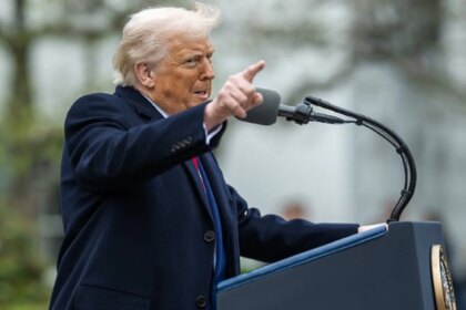 apos-tarifaco-trump-argentina-milei-derrete-brasil-estavel-foto-white-house-tvt-news