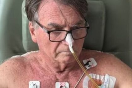 Bolsonaro publica nova foto em hospital apos cirurgia ‘Fe e.jpg