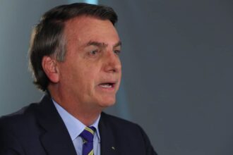 Bolsonaro quebra o silencio e fala pela primeira vez apos.jpg
