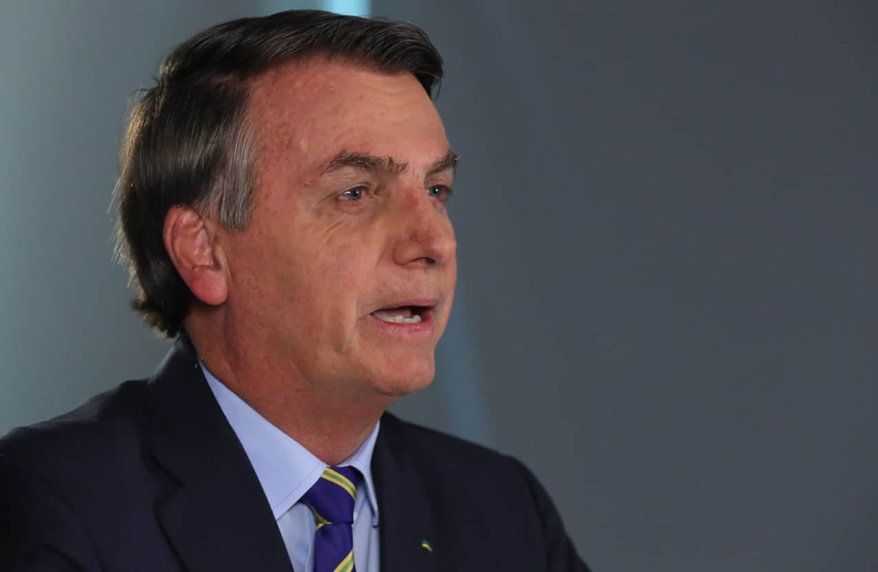 Bolsonaro quebra o silencio e fala pela primeira vez apos.jpg